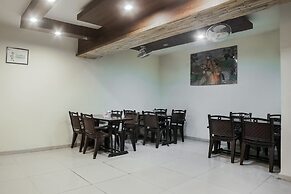 OYO 28783 Hotel Vaishali