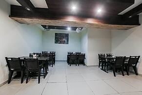 OYO 28783 Hotel Vaishali