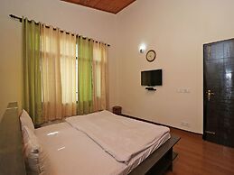OYO Home 14362 Valley 4BHK