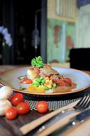 S7 Suites Gandaria