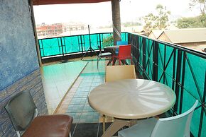 Neptune Plaza Hotel