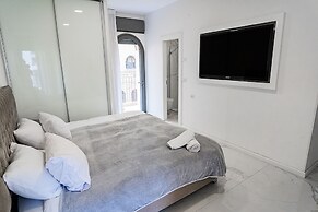 HARAV KUK RESIDENCE