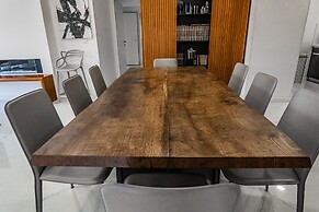 HARAV KUK RESIDENCE