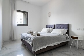 HARAV KUK RESIDENCE