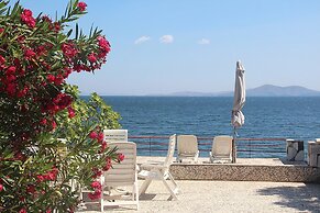 Ada-art Guesthouse