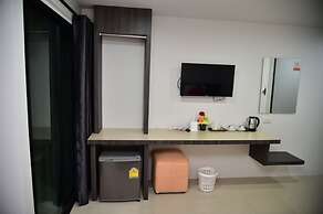 Happy Room Hotel