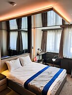 Triada Hotel Karakoy