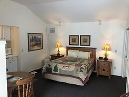 Harbor's Edge Motel