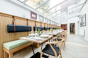 Burnside Hotel