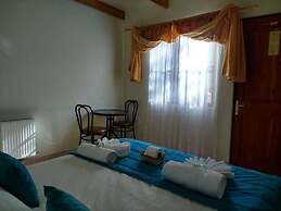 Hotel Katarpe