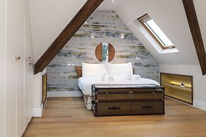 Hampstead Enjoy the Exclusive Atmosphere