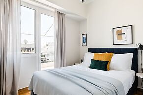 UPSTREET Elegant Luminous 3BD Apt-Kolonaki