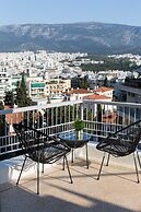 UPSTREET Elegant Luminous 3BD Apt-Kolonaki