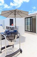 Penthouse A-Nah by Stella Rentals
