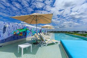 Penthouse A-Nah by Stella Rentals