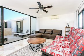 Penthouse A-Nah by Stella Rentals