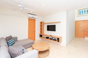 Penthouse A-Nah by Stella Rentals