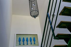 Penthouse A-Nah by Stella Rentals