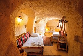 Cappadocia Ennar Cave Swimming Pool Hot & SPA