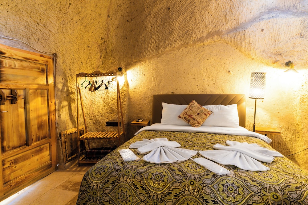Cappadocia Ennar Cave Swimming Pool Hot & SPA