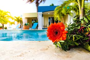 Aqua Viva Suites