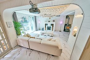 SG Tailored Serviced Home 5min walk from metro