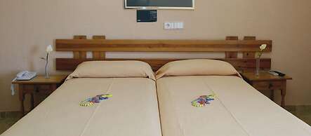 Hostal Santi