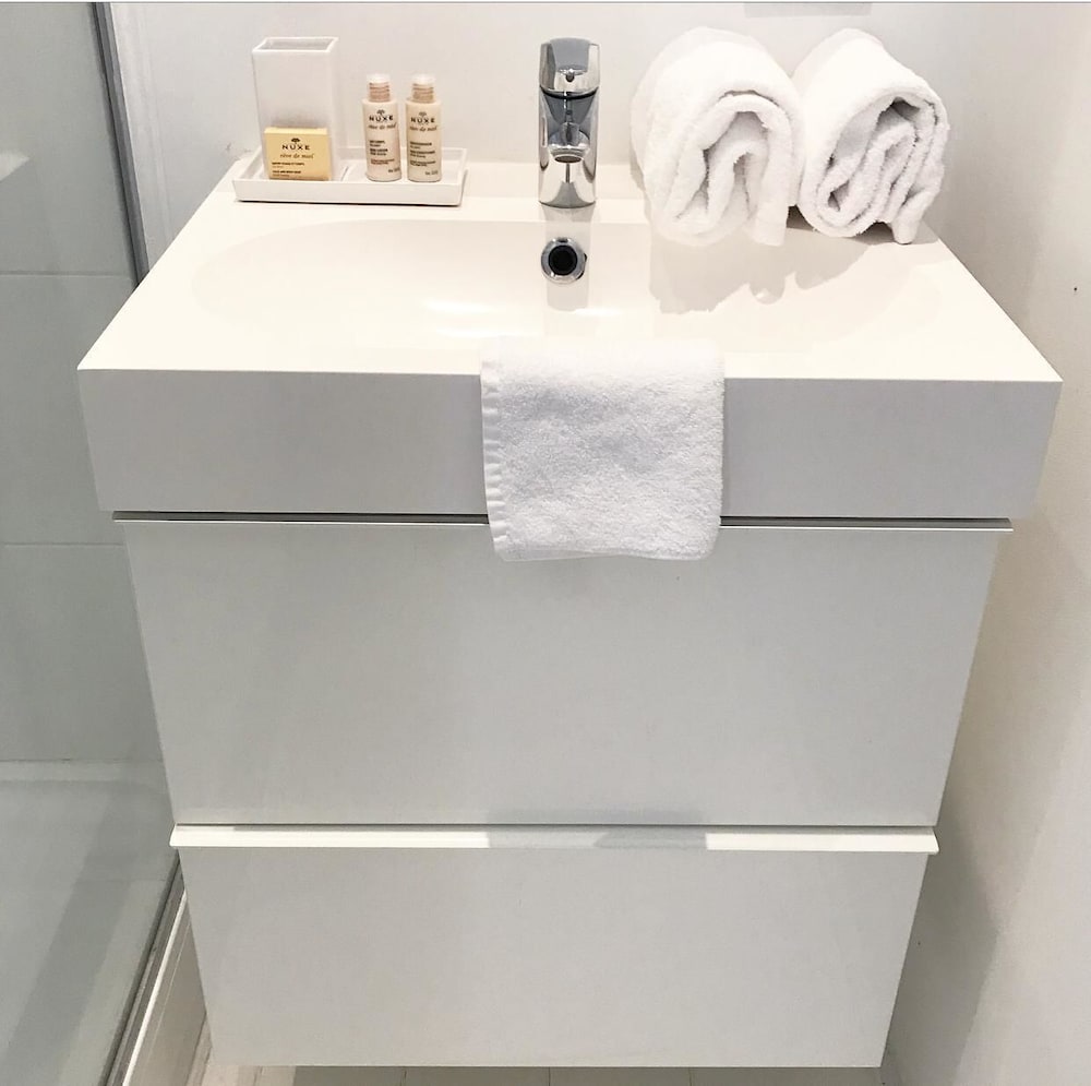 White Room
