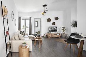 Pnoi Luxury Suites