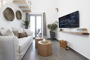 Pnoi Luxury Suites