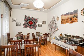 Rayhon Hotel