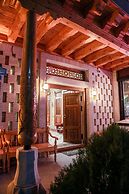 Rayhon Hotel