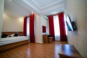 Rayhon Hotel