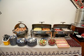 Rayhon Hotel