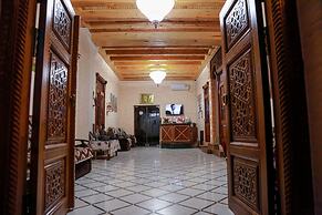 Rayhon Hotel