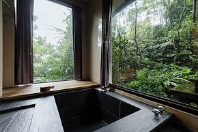Zhuo Ye Cottage