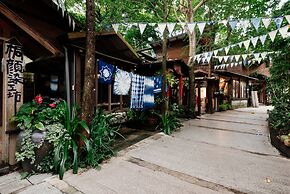 Zhuo Ye Cottage
