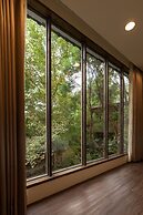 Zhuo Ye Cottage