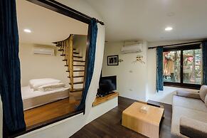 Zhuo Ye Cottage