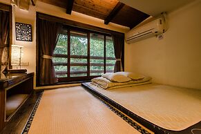 Zhuo Ye Cottage