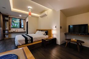 Zhuo Ye Cottage