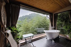 Zhuo Ye Cottage