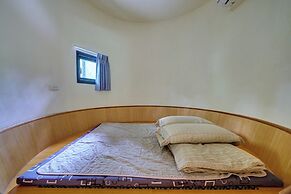 Zhuo Ye Cottage