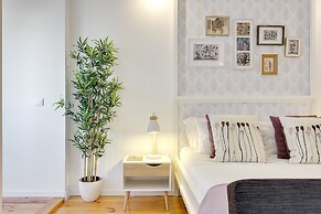 DA'Home - Downtown Studio
