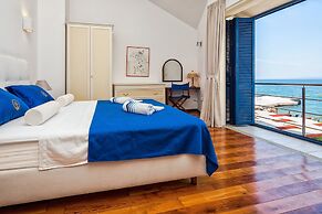 Villa Violet