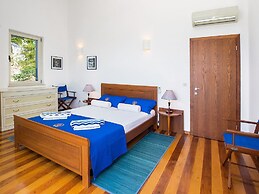 Villa Rosemary