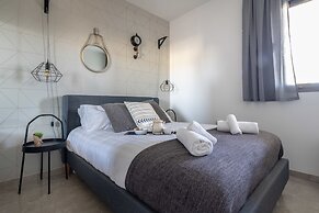 Royal haneviim Boutique palace