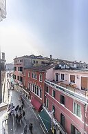 Maurizio House