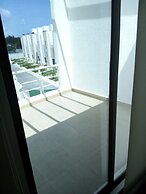 Villa Verde Limón by Akua