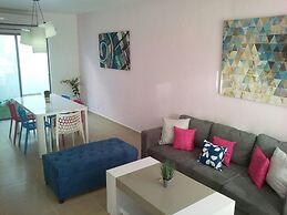 Villa Happy by Akua